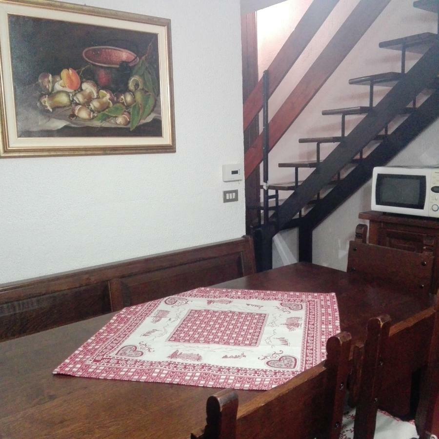 Petit Maison - วัลตูร์นอนช์ ภายนอก รูปภาพ